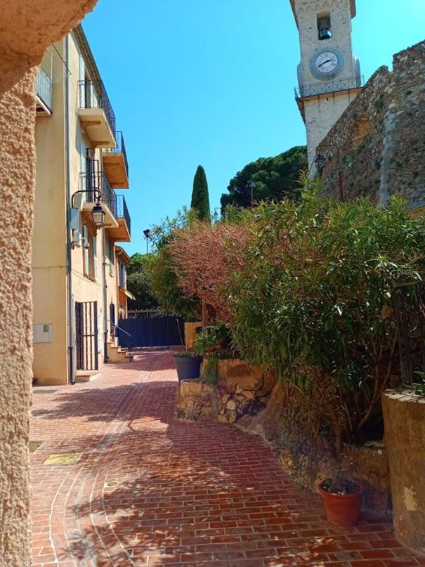 Cadre De Reve Mais Vous Faites Le Menage- Very Good Prices But You Have To Clea-N Th-E Flat Cannes Exterior photo